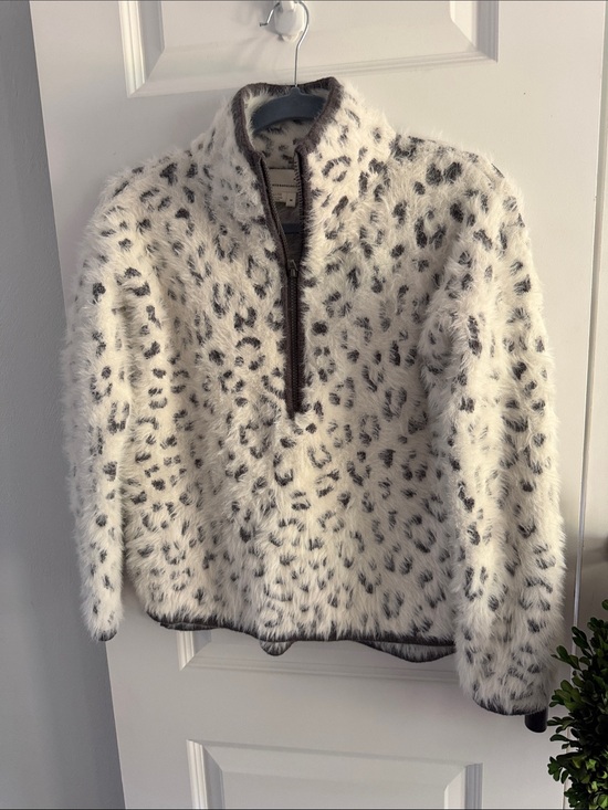 Anthropologie Sweaters - Anthropologie Faux Fur Animal-Print Half-Zip Sweater - White/Gray XS